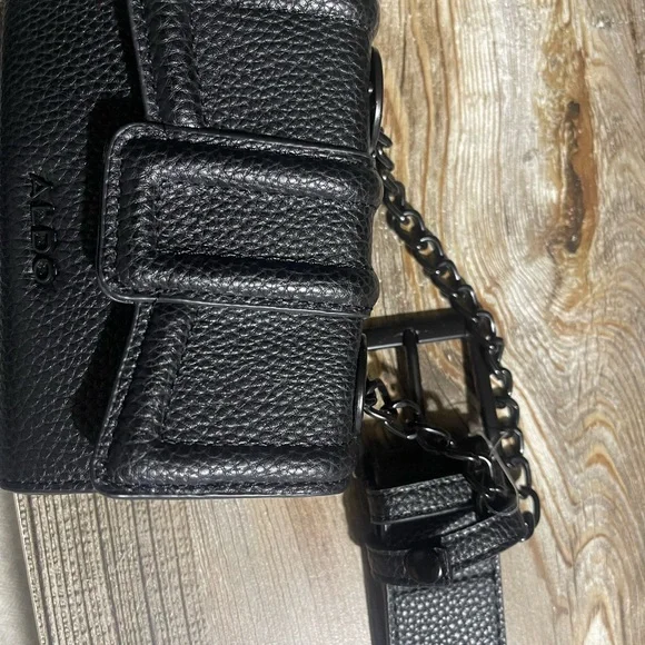 ALDO Black Belt With Detachable Mini Purse - Picture 6 of 8